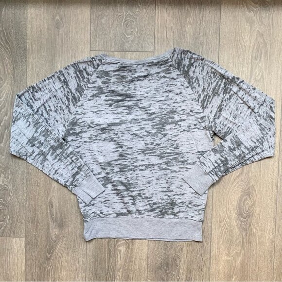 PINK Victoria's Secret Grey Burnout Long Sleeve Top T-shirt Size Small - Picture 14 of 14
